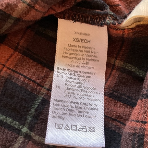 Madewell XS Plaid Shirt plaid in rusty red and brown tones. Lightweight. - Picture 4 of 8